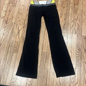 Lululemon Luon Mid Rise Groove Flare Yoga Pant